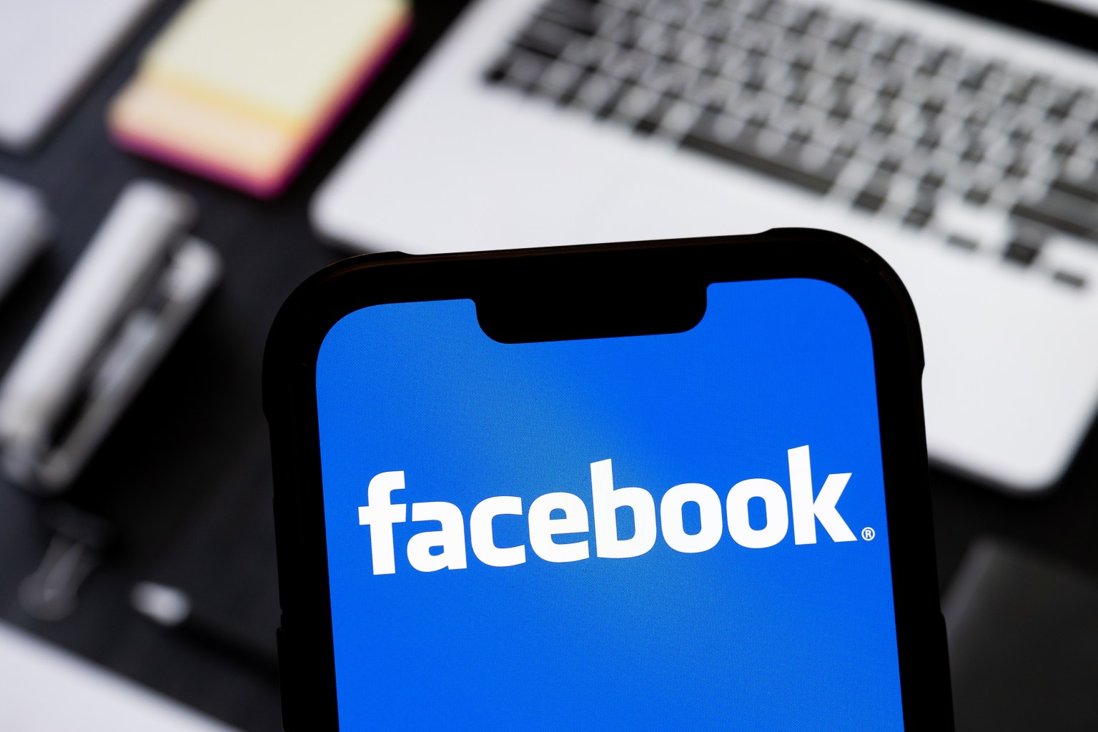 Facebook launches Creator Studio app with AI-powered tools for creators