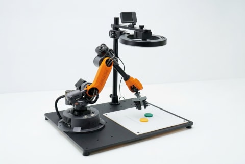 AI Vision Set for Programmable Educational Robotics