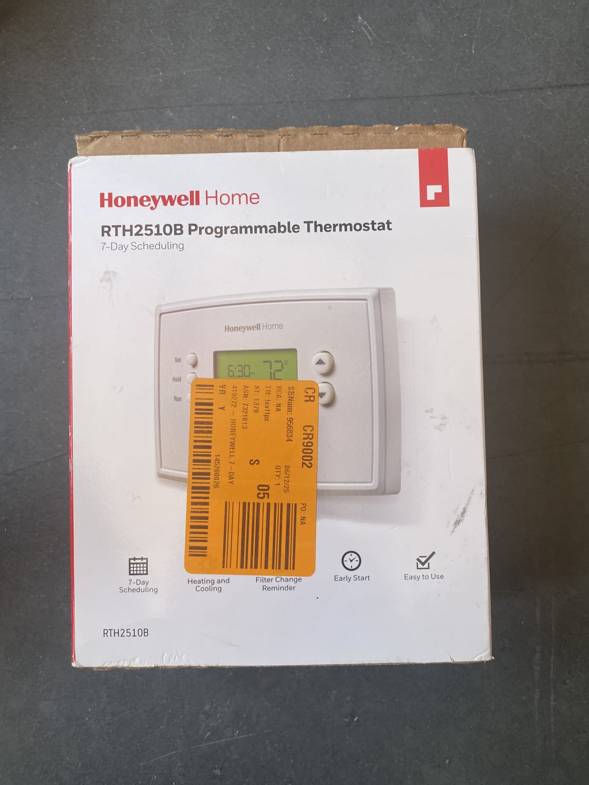 Honeywell Home RTH2510B Programmable Thermostat - 7-Day Scheduling