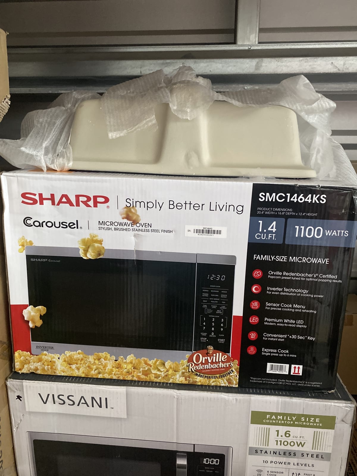 Sharp SMC1464KS 1.4 Cu. Ft. Family Size Microwave Oven
