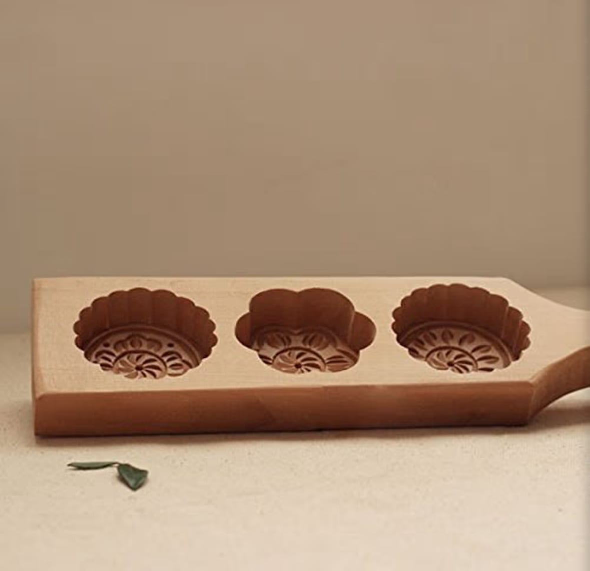 Decorative Wooden Cookie Mold - 3 Flower Design