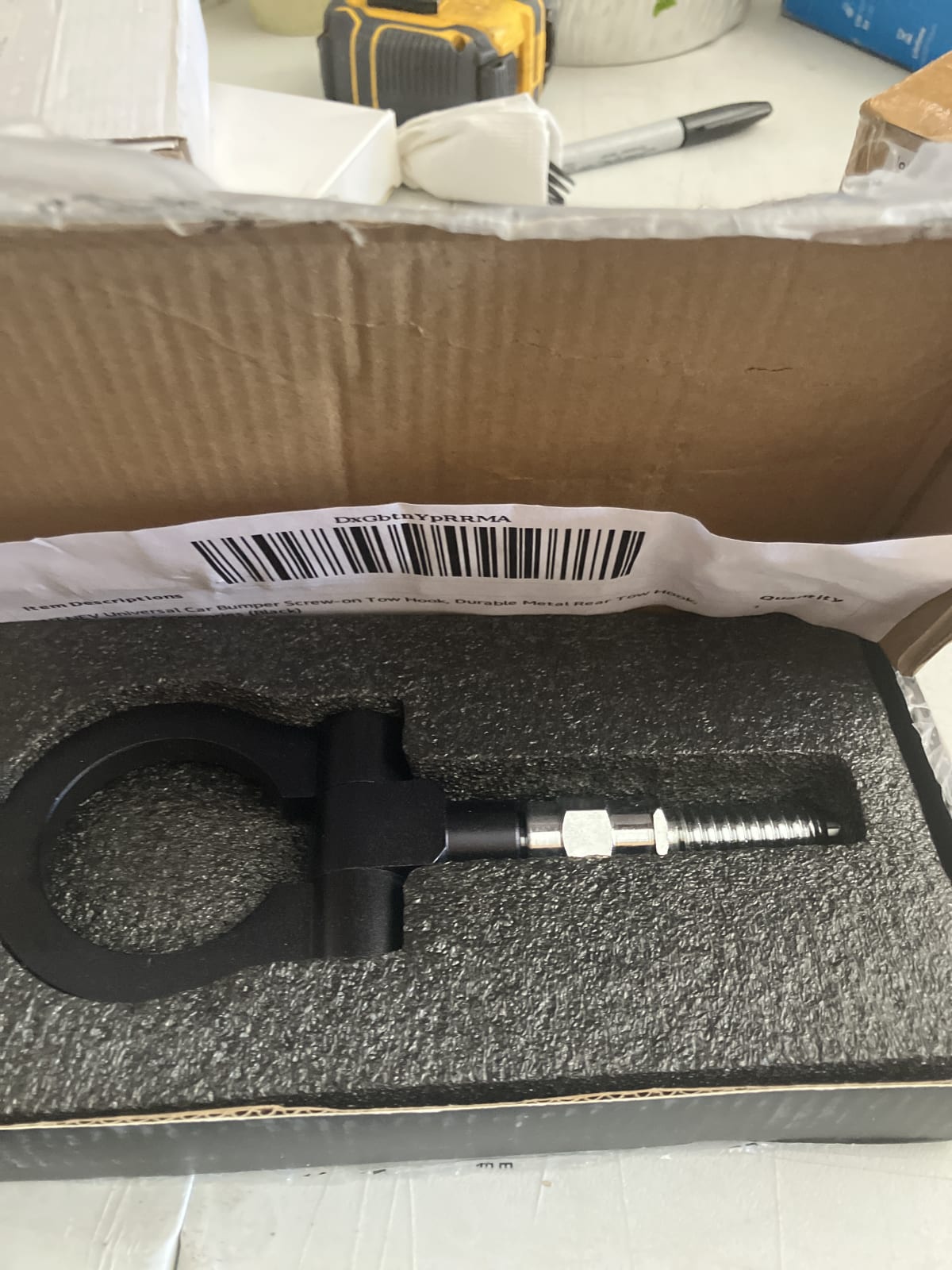 Durable Metal Rear Tow Hook for Vehicles
