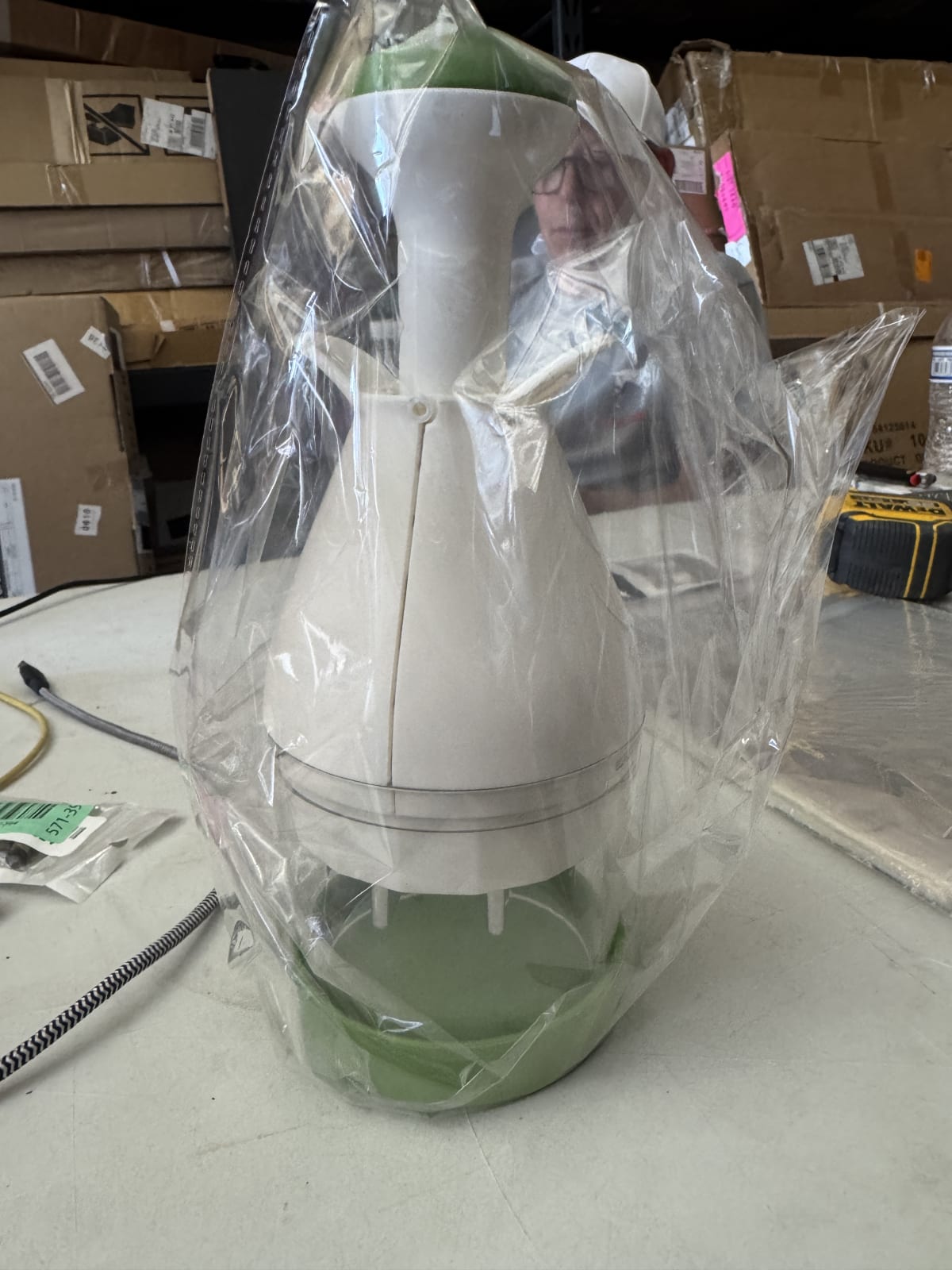 Compact Vegetable hand food Chopper with Easy Cleanup - Green & White