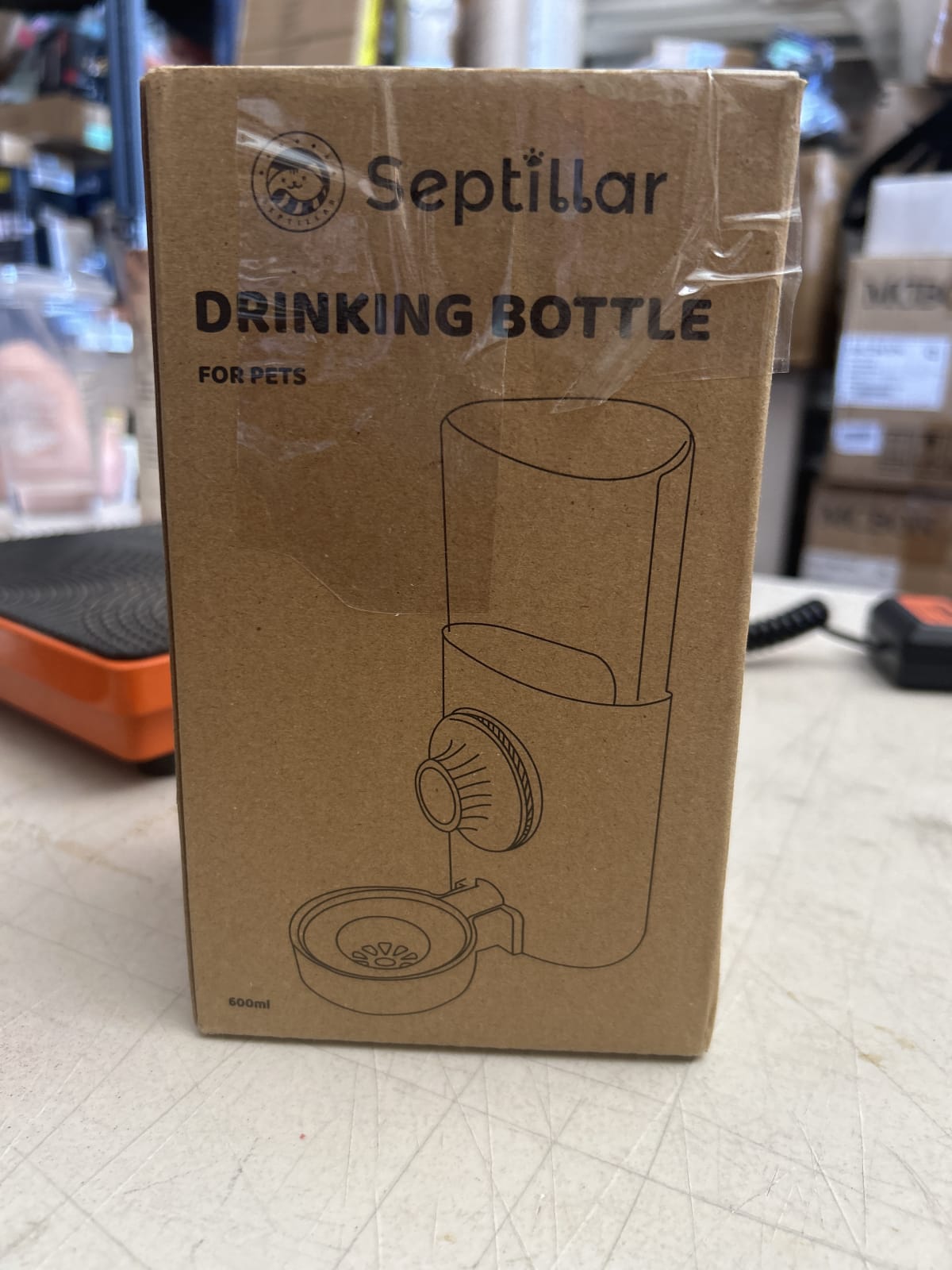 Septillar Drinking Bottle for Pets - 600ml Capacity