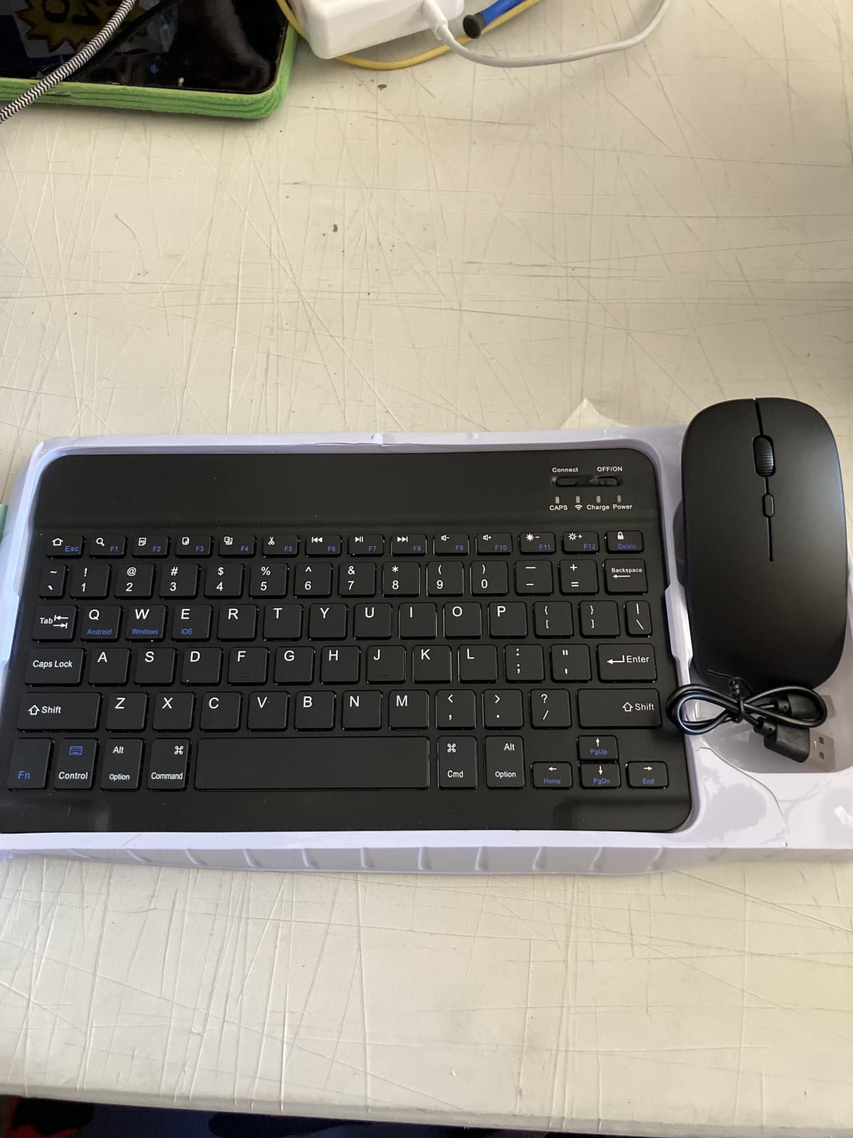 Bluetooth Wireless Mouse and Keyboard Kit - Rechargeable