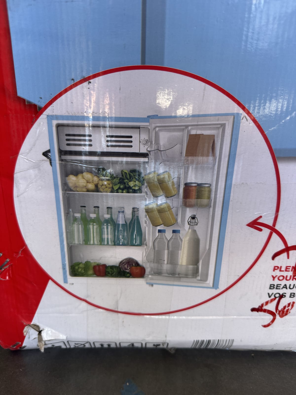 Frigidaire 3.2 Cu. Ft. Compact Refrigerator - Blue