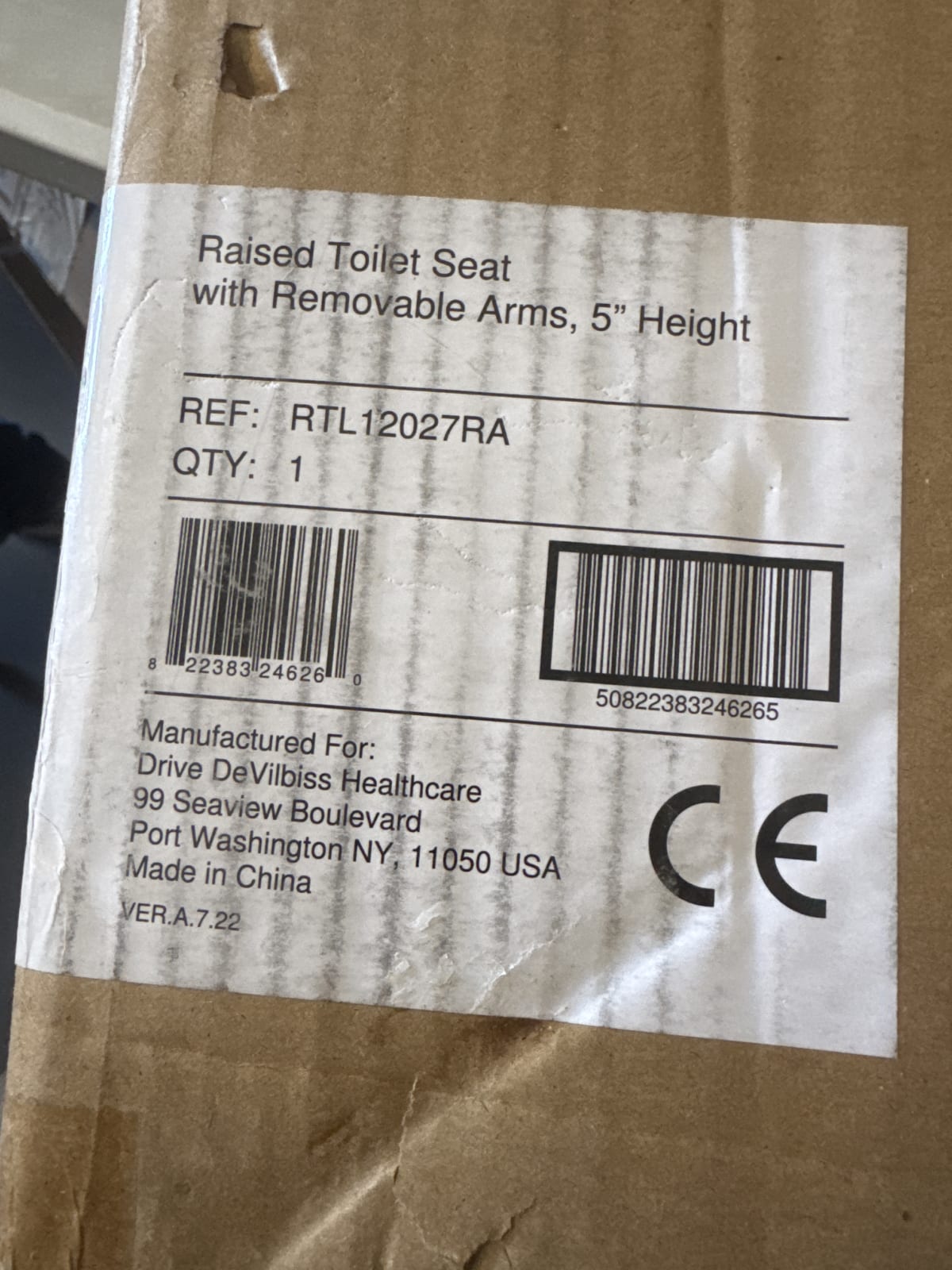 Drive Medical Raised Toilet Seat with Removable Arms, 5" Height