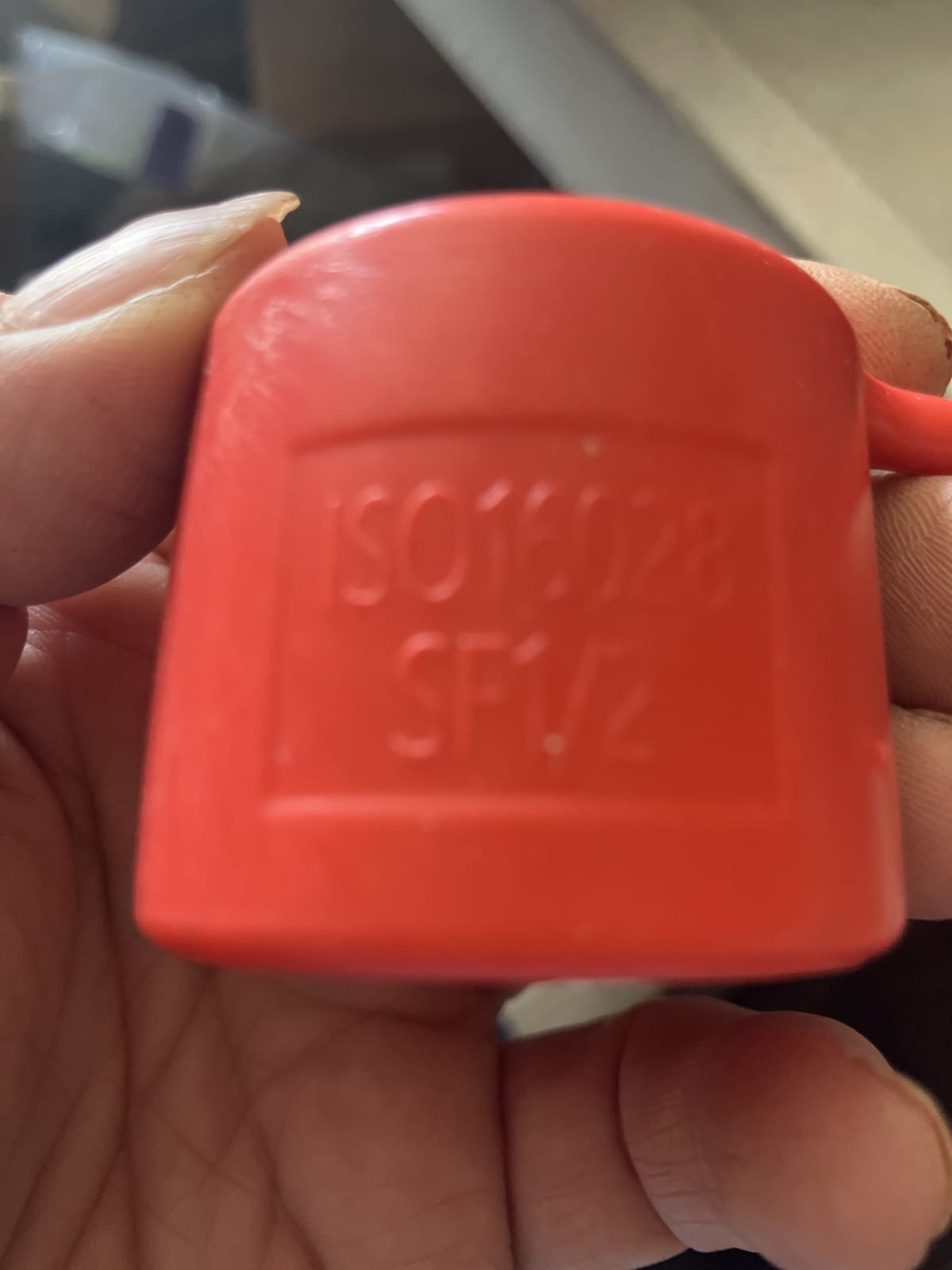 ISO 16028 Quick Connect Couplings Set with Red Caps