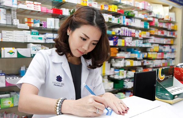 Pharmacist Singapore