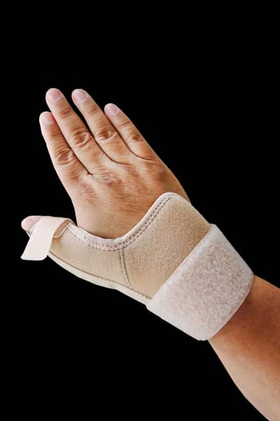 splint thumb for De-Quervain’s tenosynovitis