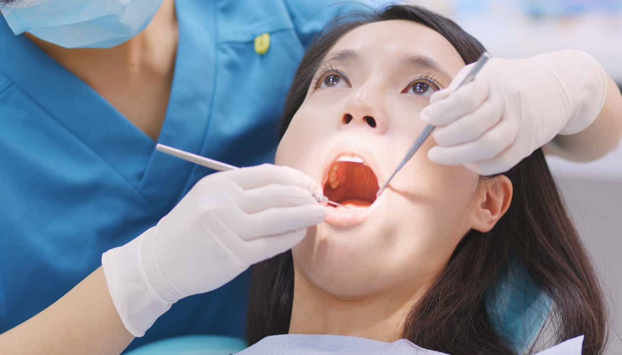 dentist can detect bad breath