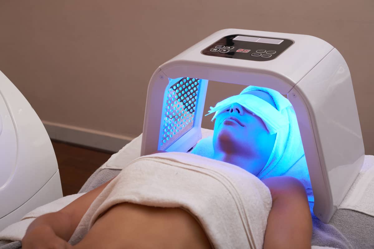 LED light for facial