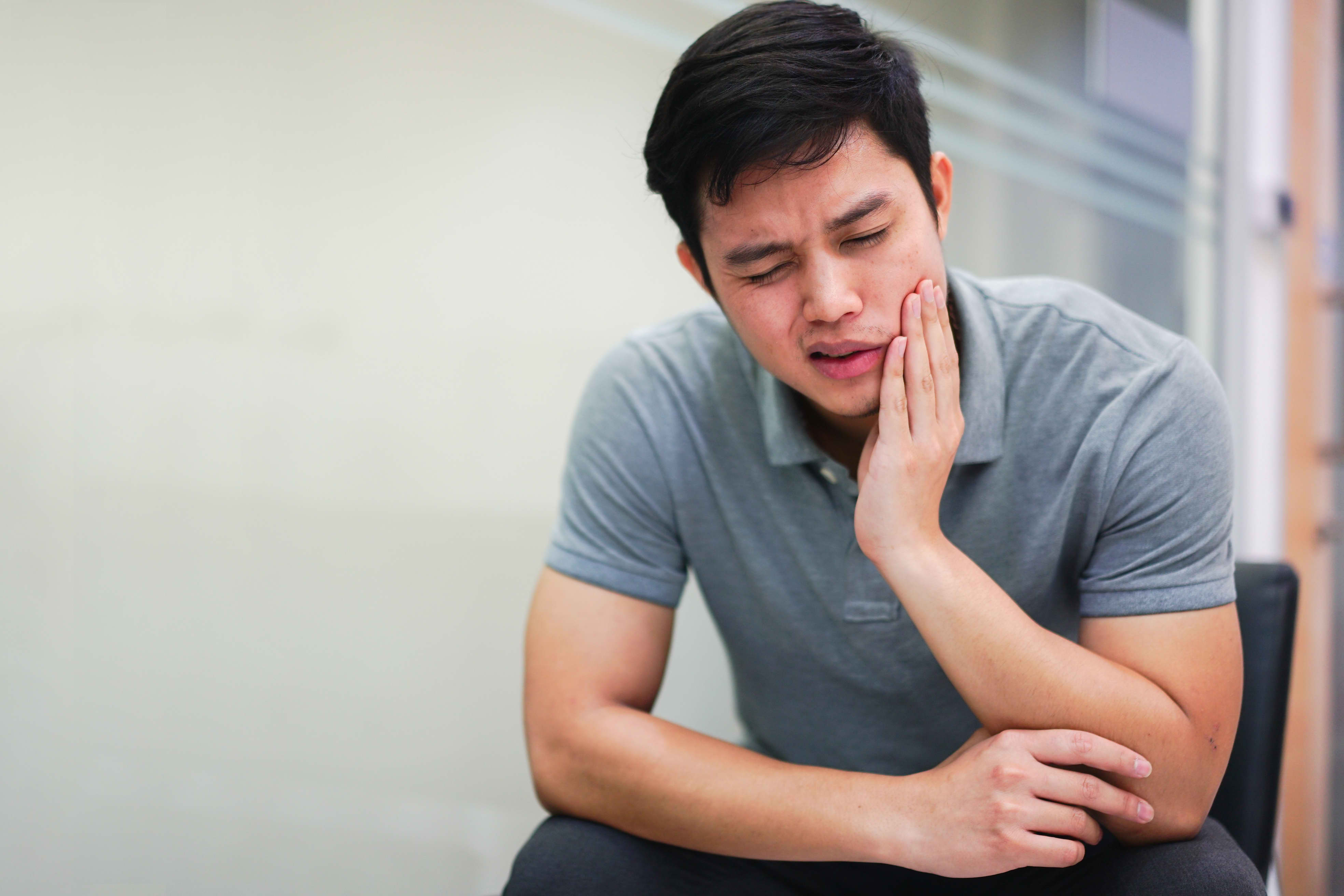 Things to Ask Before A Wisdom Teeth Extraction - human