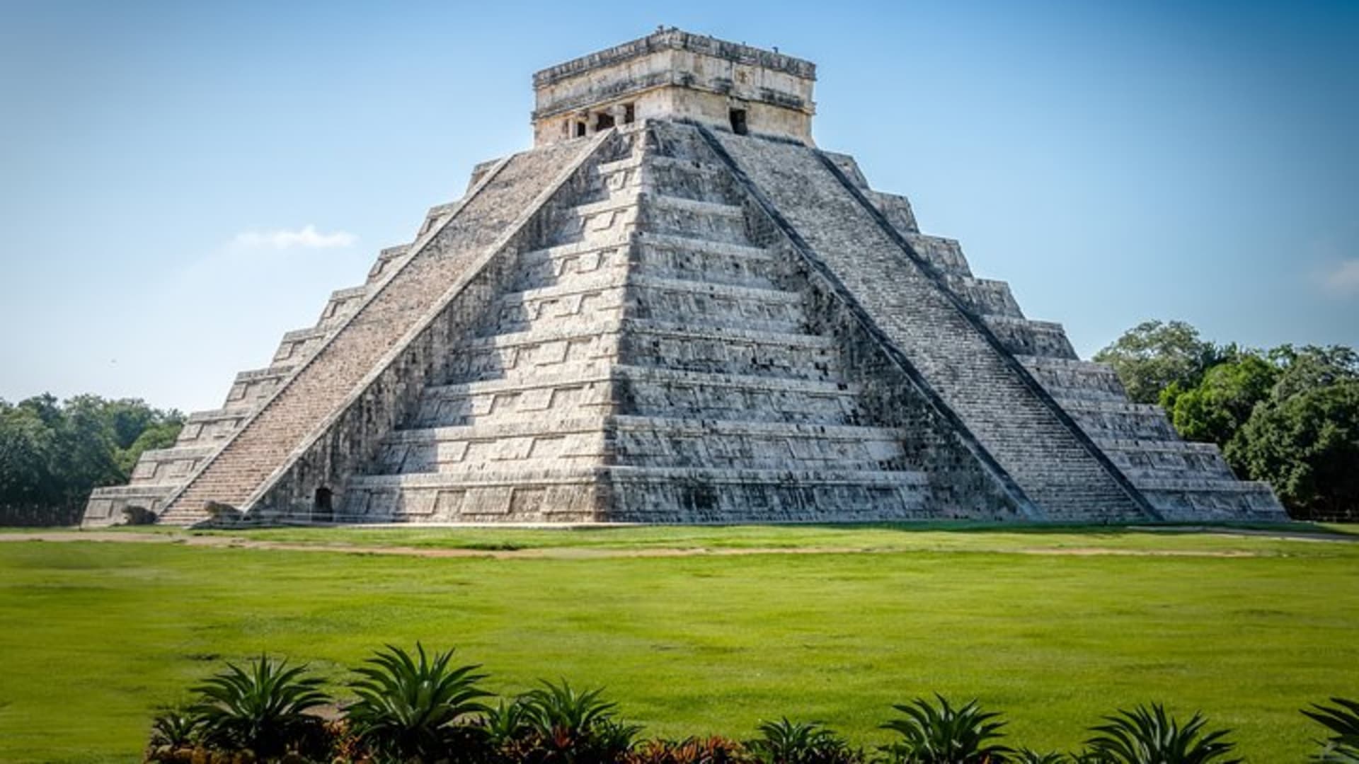 Chichen Itza Mayan Ruin & Chichikan Cenote only from Tulum