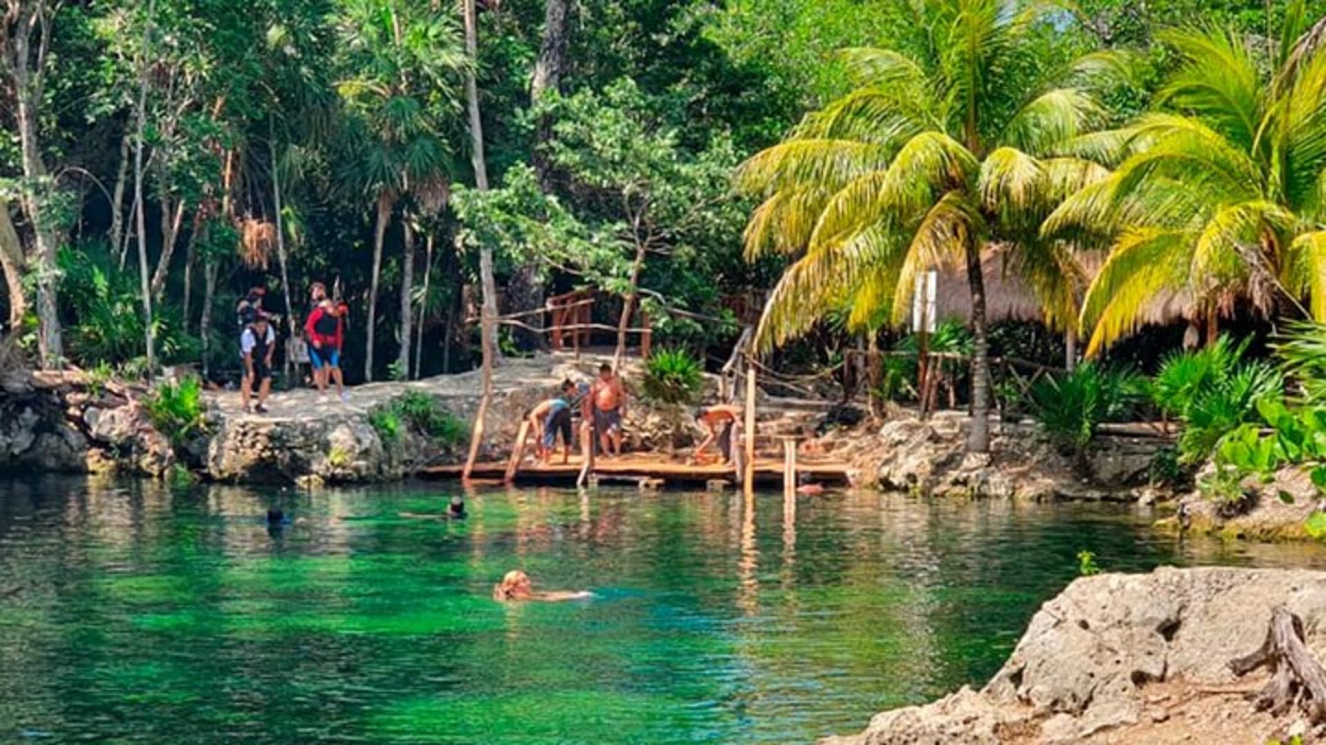 Tulum and Coba with Cenote Swim and Lunch from Cancun
