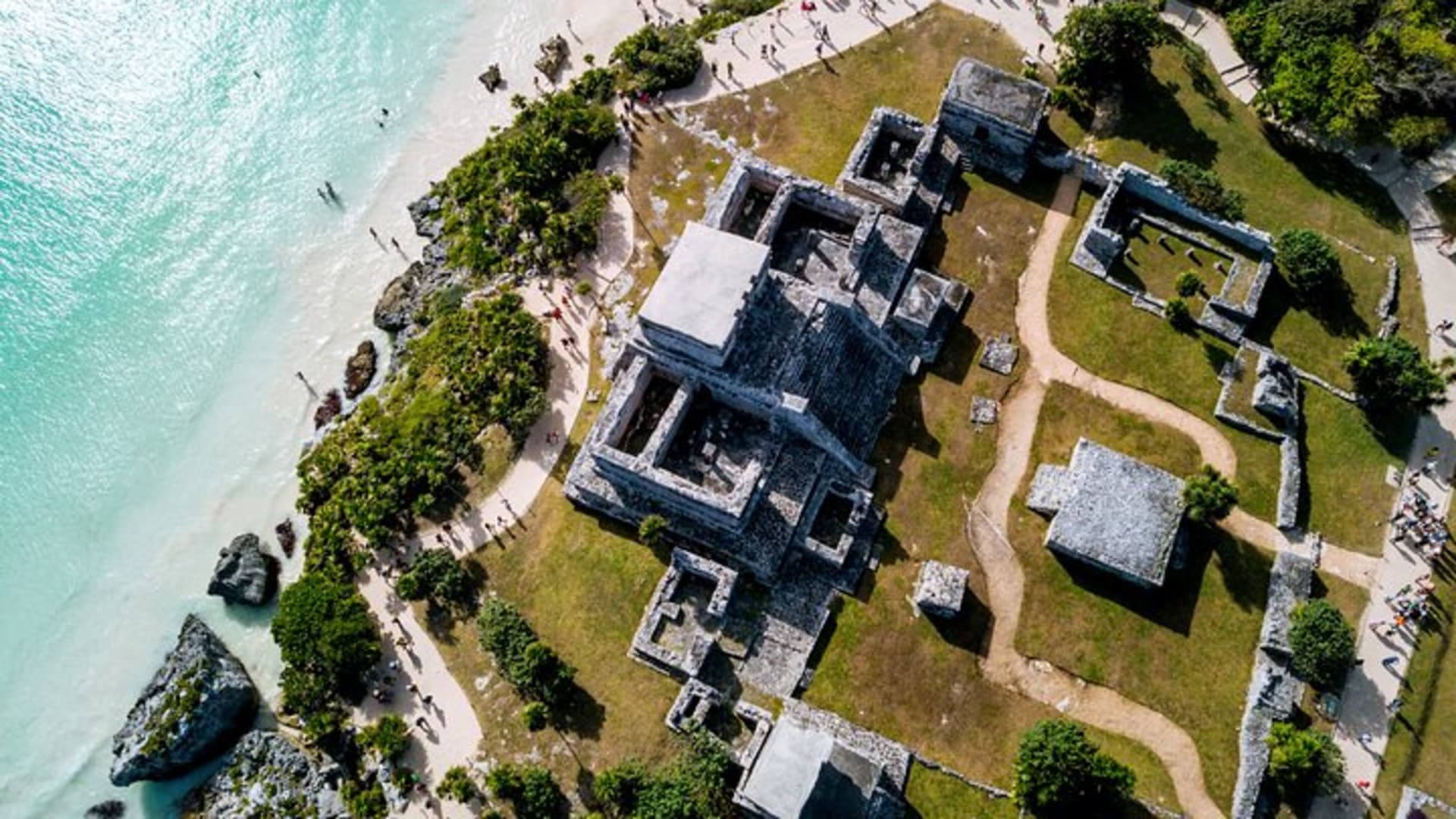 Discover Tulum, Coba, a Cenote and Playa del Carmen from Cancun