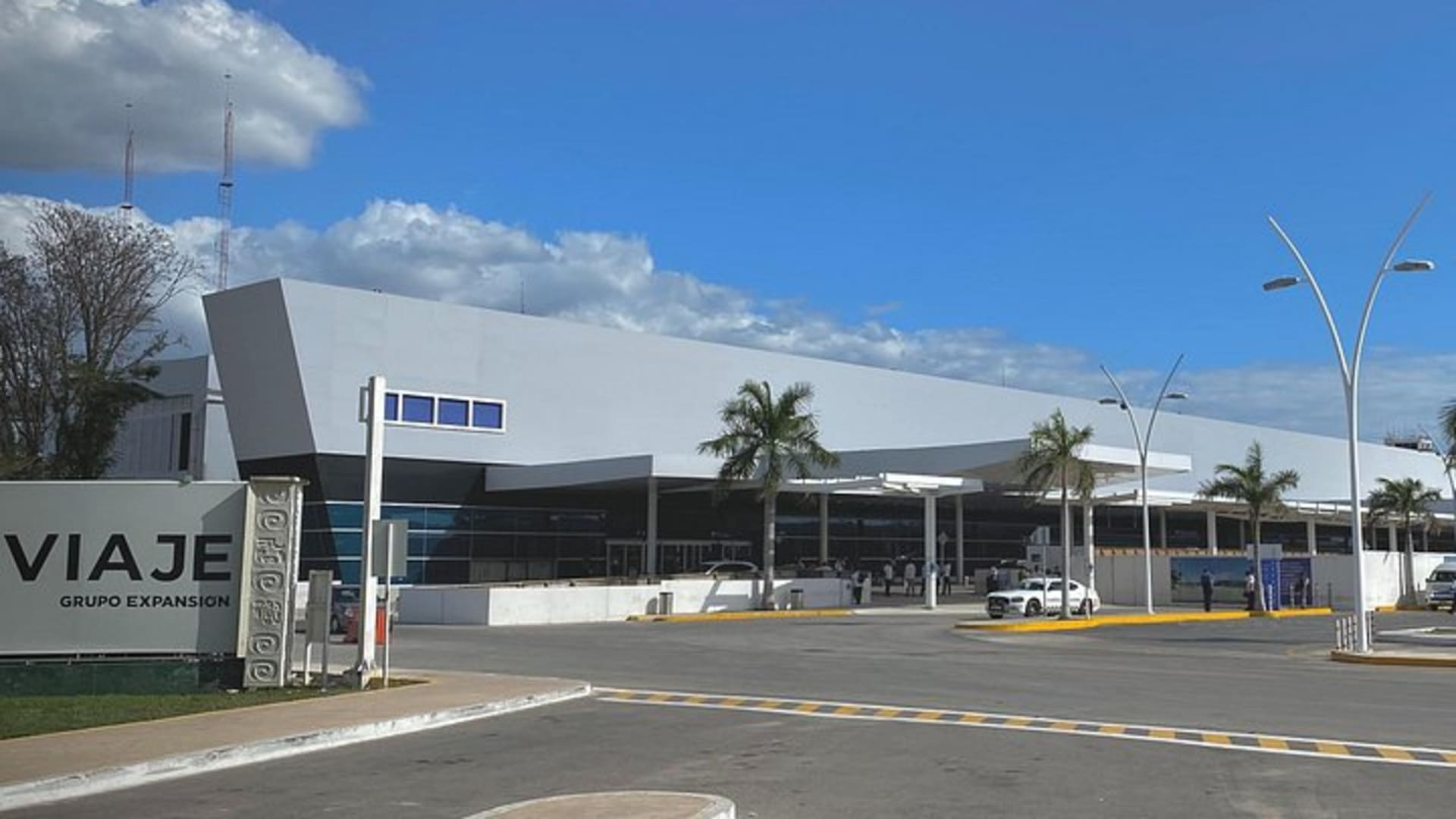 Merida: One-way Airport Transfers to Merida Hotels