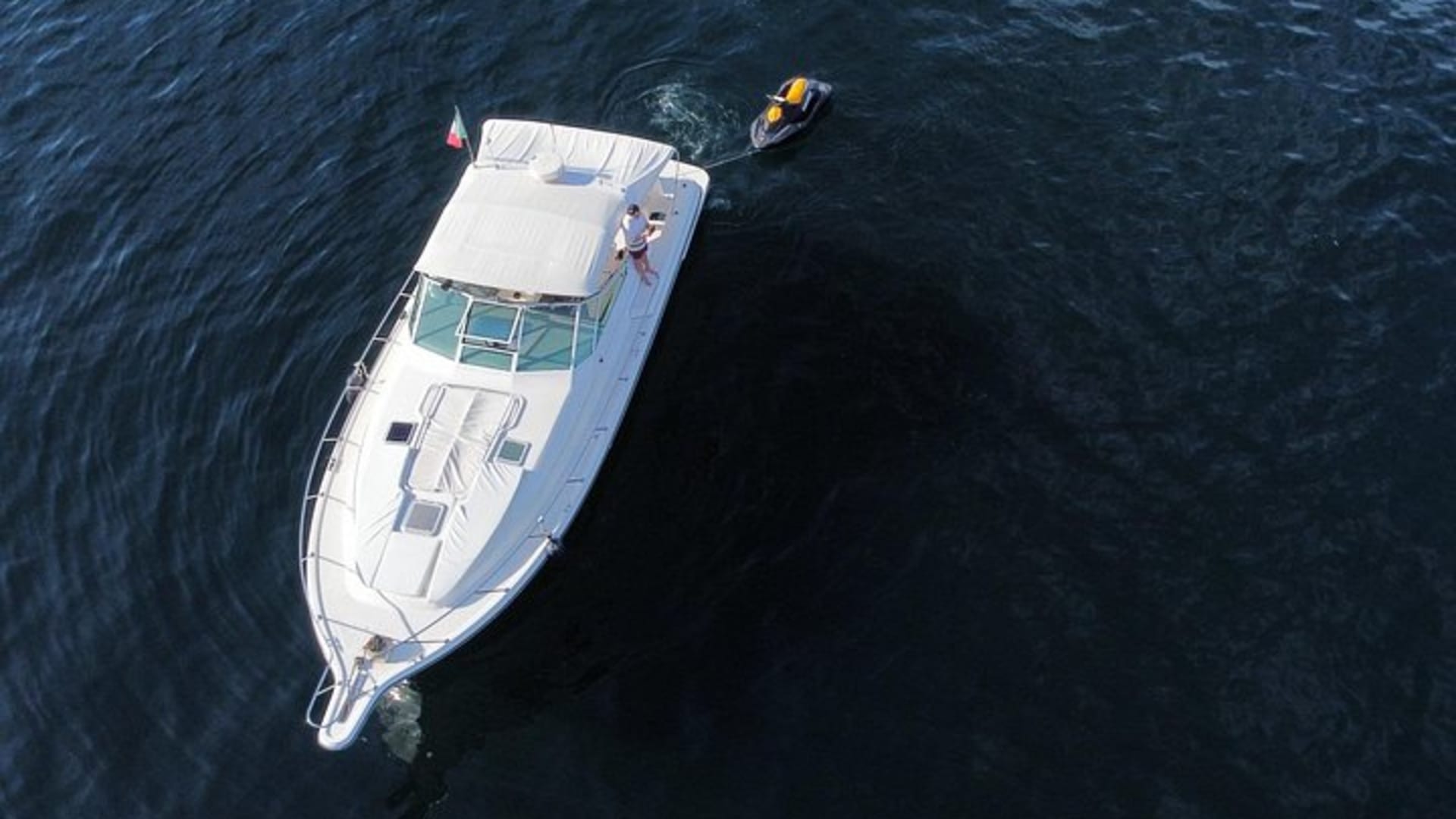 Private Yacht, Sightseeing, Snorkeling and Private beaches