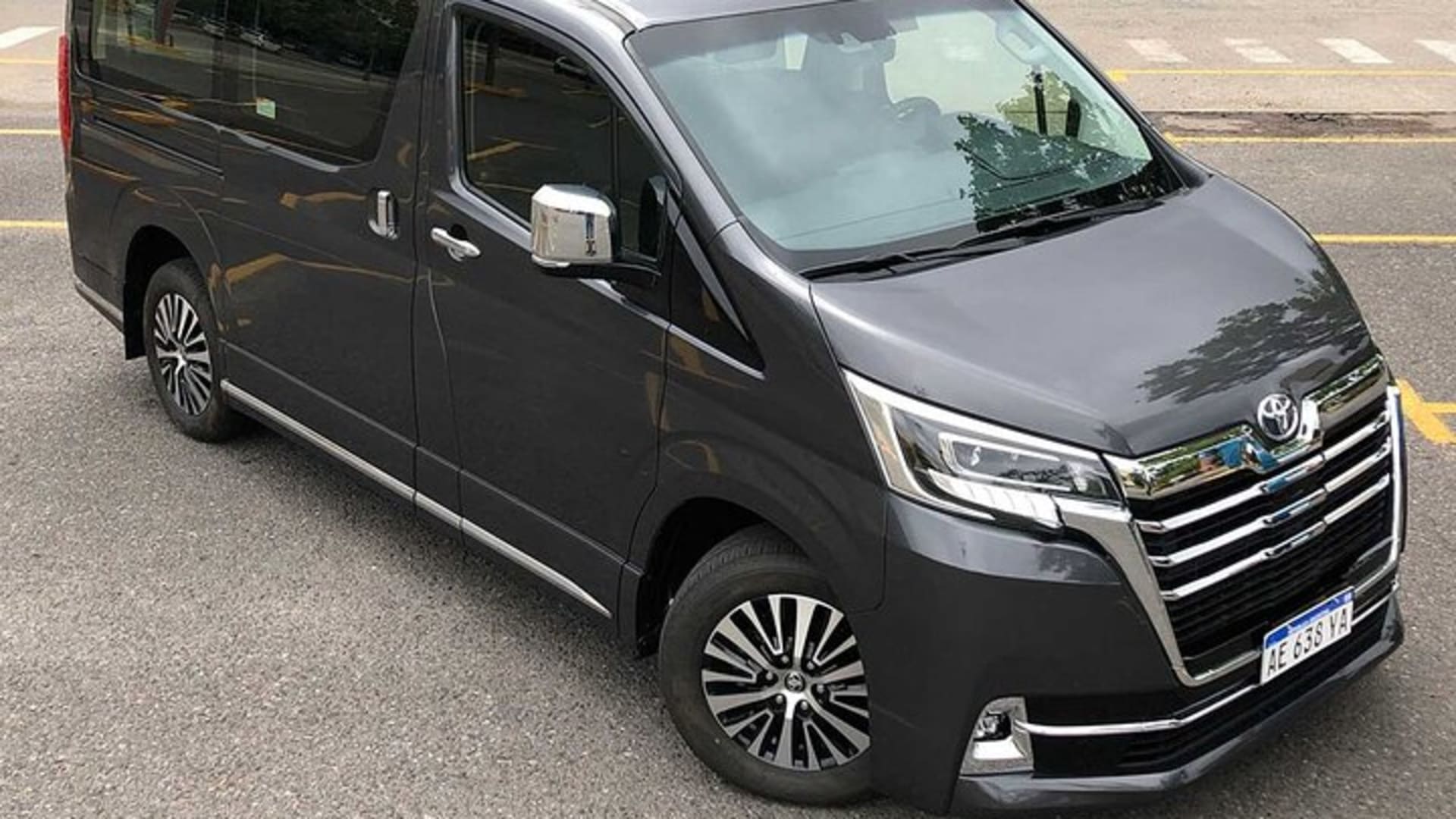Departure Private Transfer from Tulum to Cancun Airport CUN by Minivan - Minibus