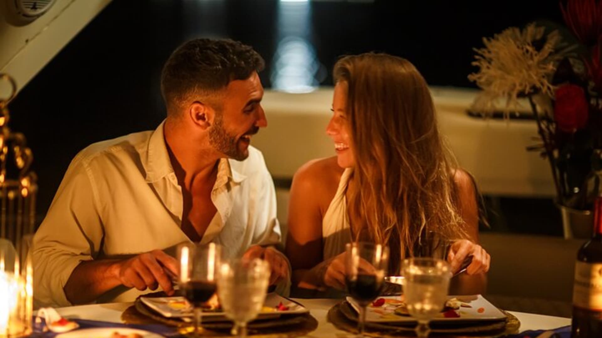 Private Romantic Dinner – 60' Sunseeker Tulum All Inclusive