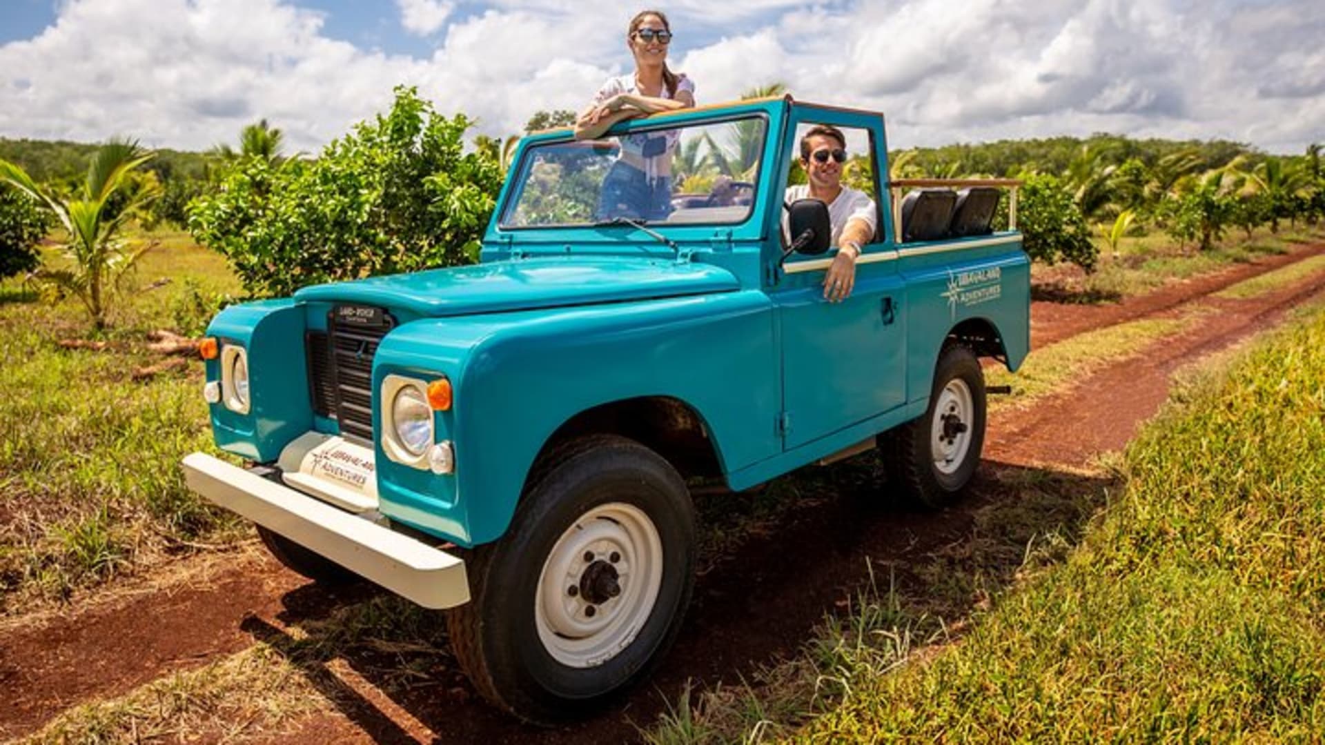 Private Safari Land Rover Vintage Tour Uxmal Ruins & Mayan Brunch