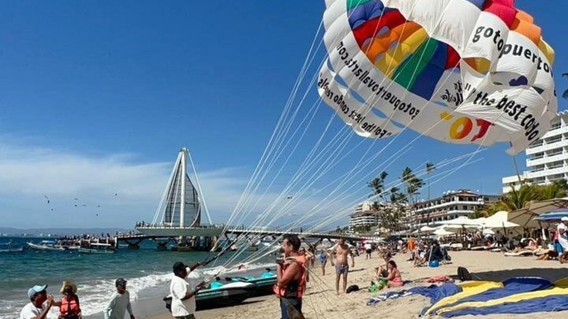 Parachute Experience in Puerto Vallarta