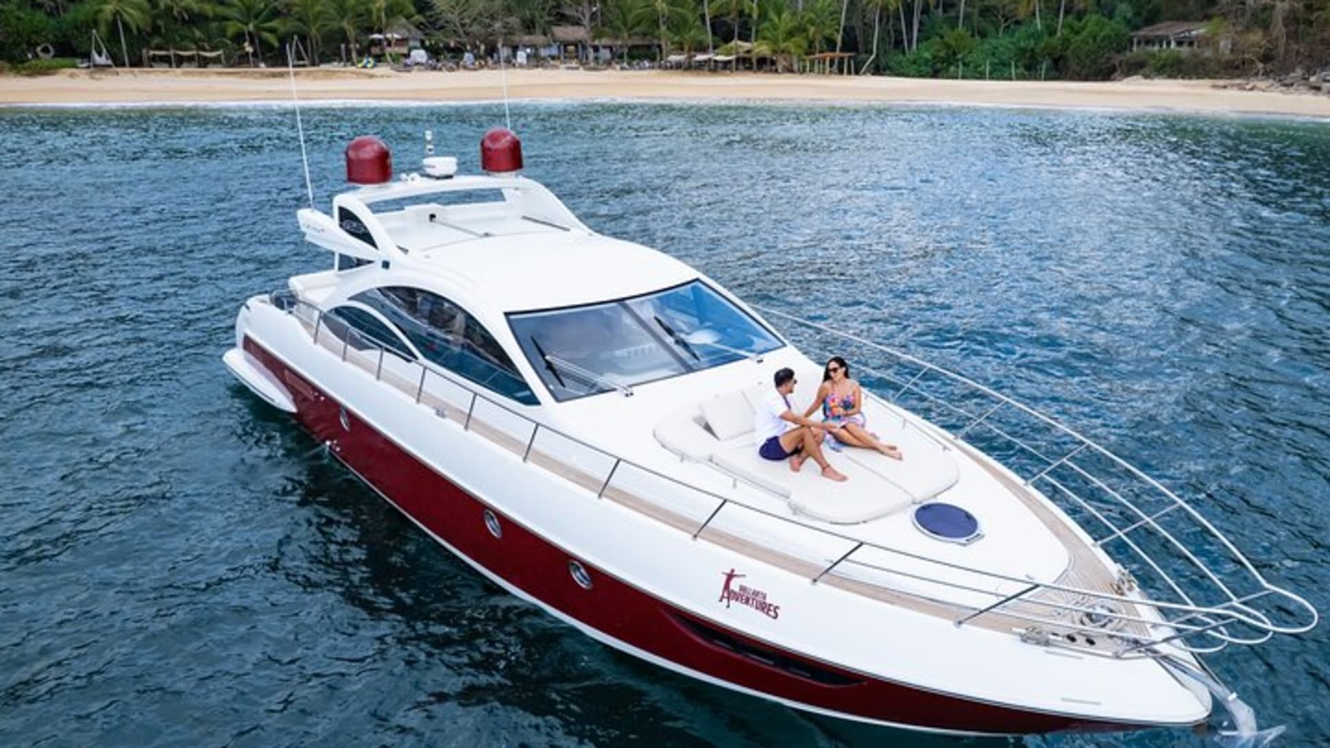 Charter privado de lujo en yate de 62 pies en Puerto Vallarta