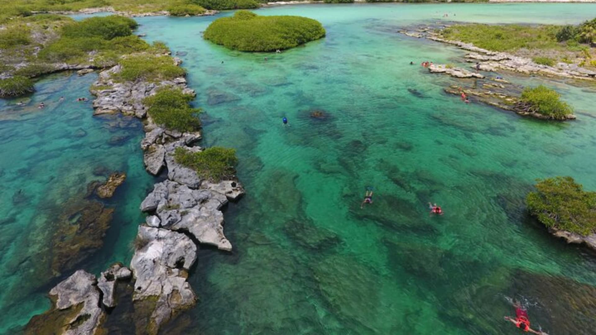 Yalku Lagoon and Cenote Express