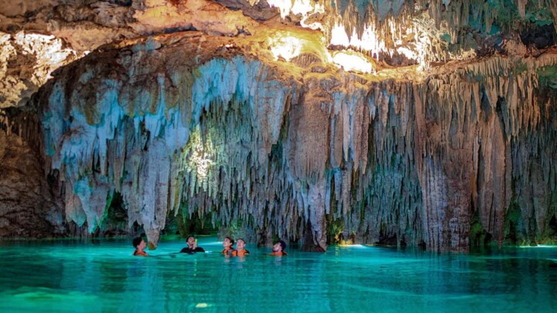 Visite guidée de Tulum, cénote magique, plongée avec tuba en lagune et déjeuner en bord de mer