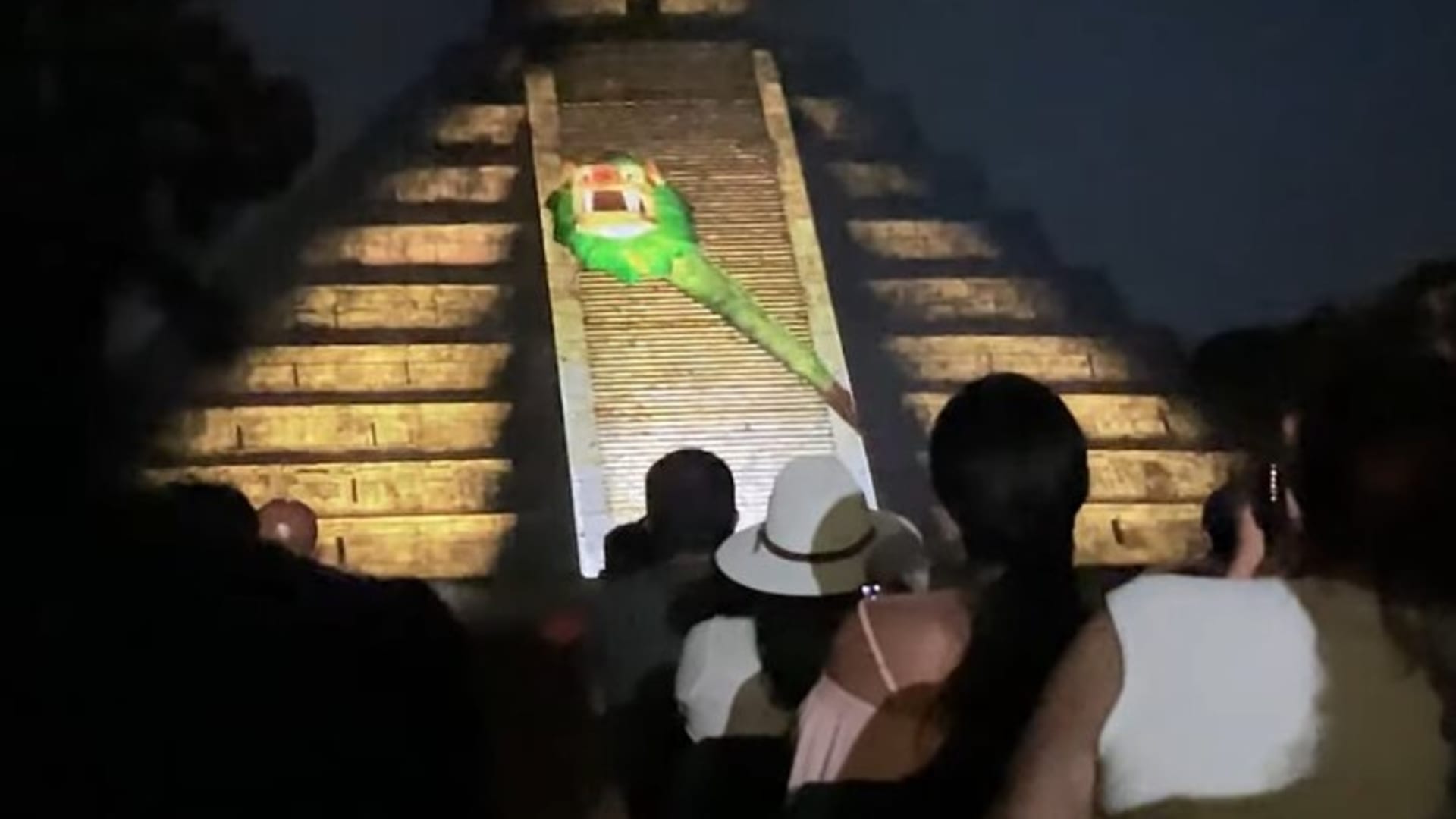 Chichen Itza: Kukulkán Nights Light and Sound Show