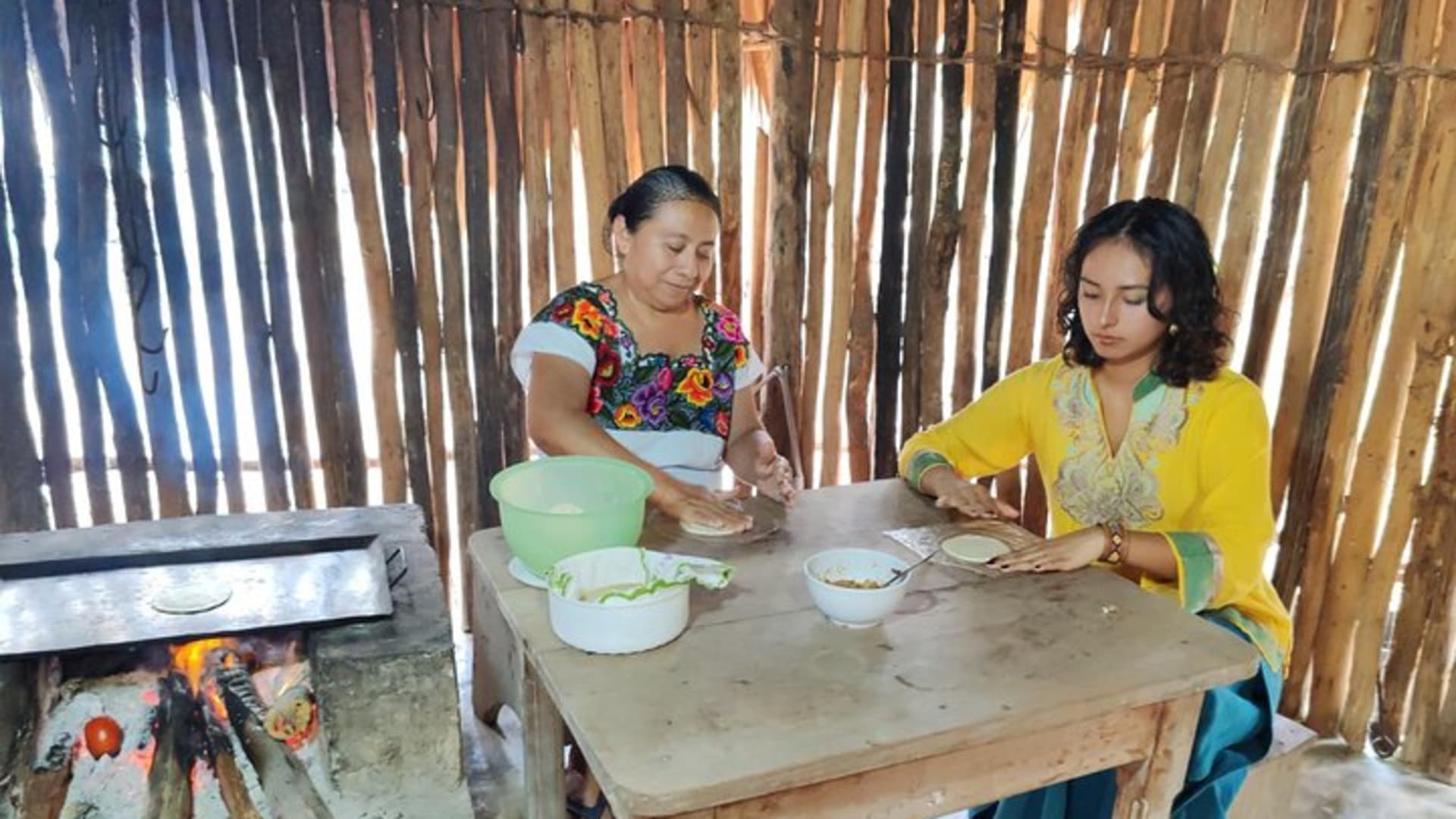 Private Authentic Mayan Cooking Class with Tulum Hotel Transfers