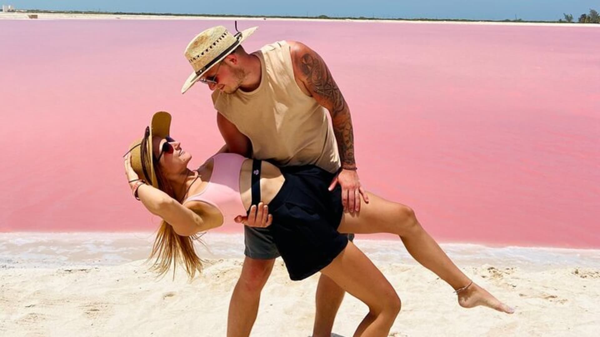 Natural Pink Lake Coloradas Transportation Included from Tulum