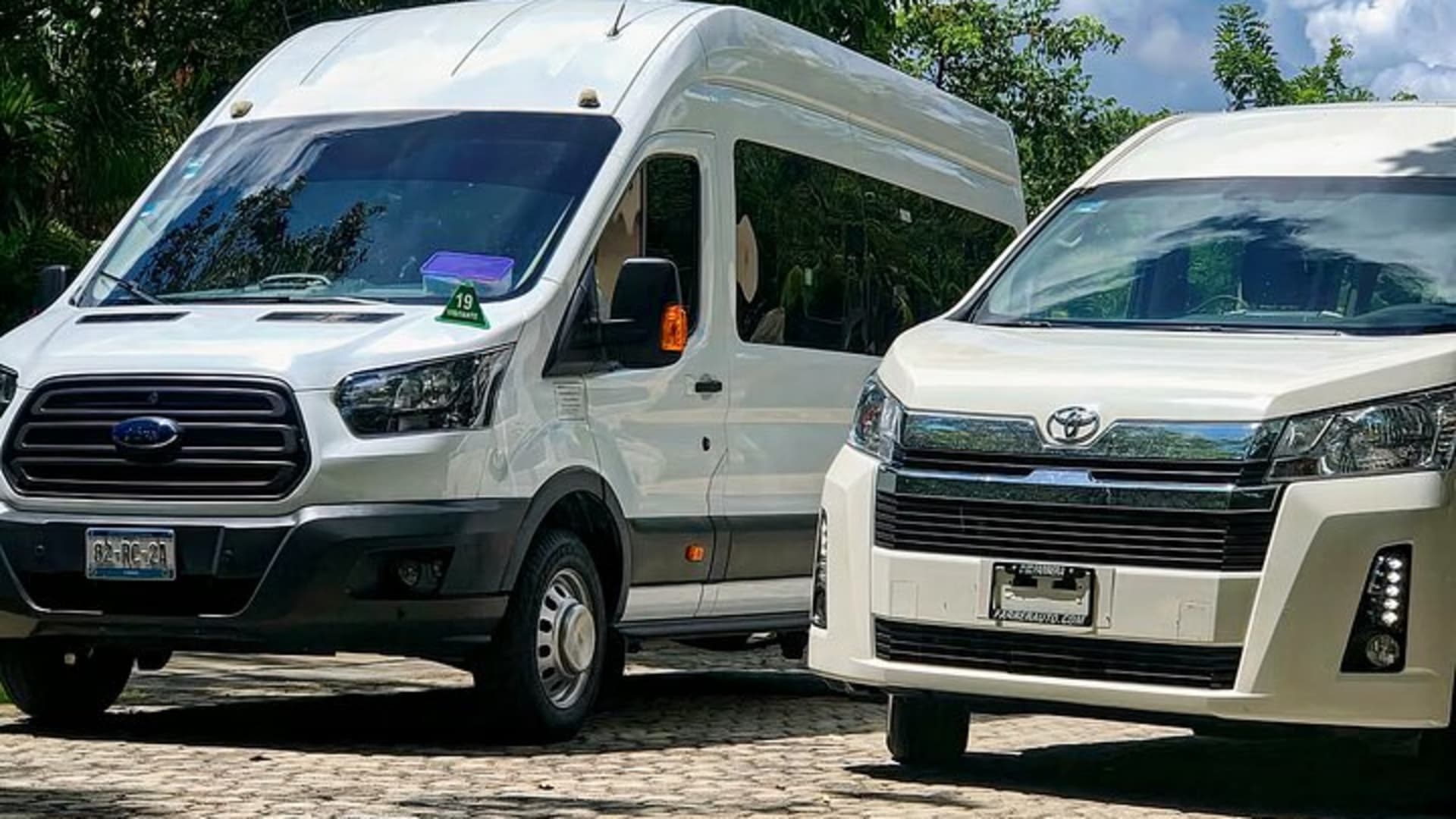 Private Transportation Service to CUN Airport from Tulum
