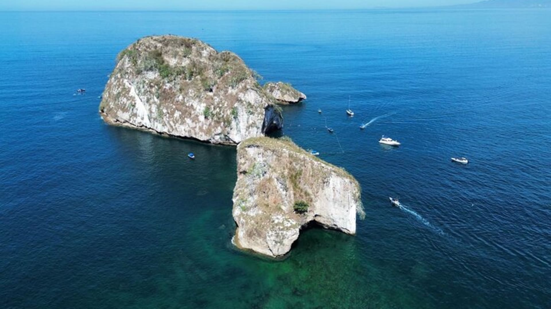 Visita el Parque Nacional "Los Arcos de Mismaloya": tour privado
