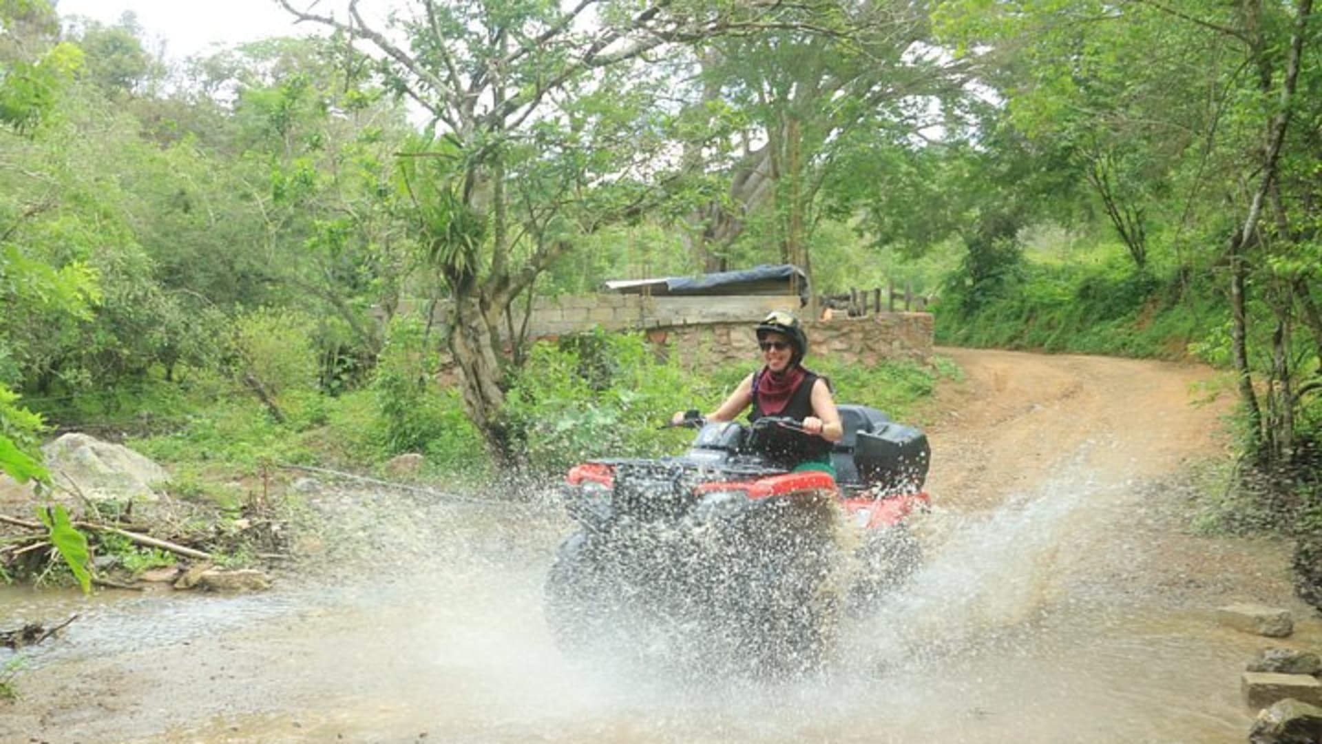 Excursion sources et villages en quad dans la Sierra Madre, 4 heures