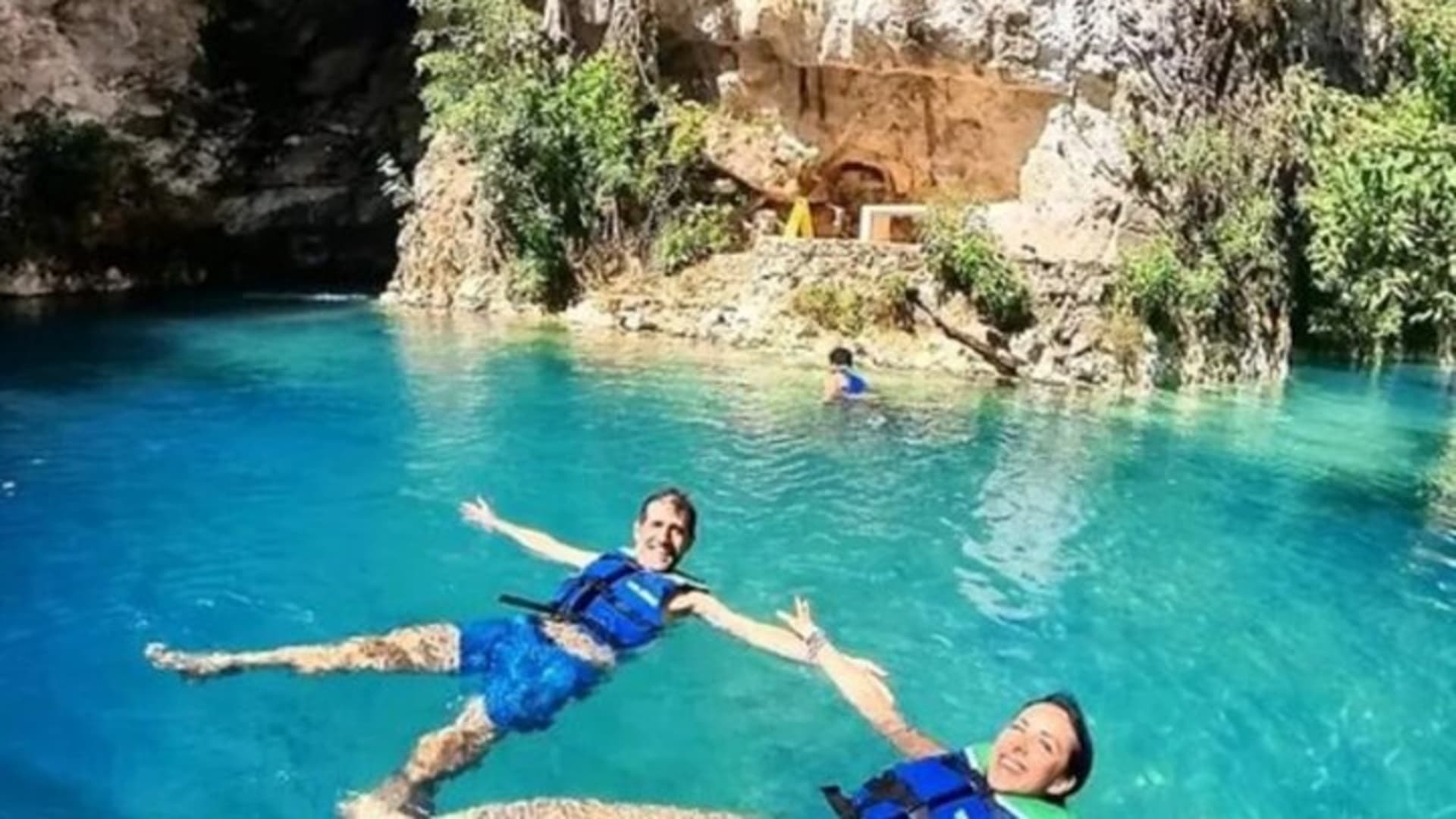 Cenotes Santa Barbara & Izamal Magic Town
