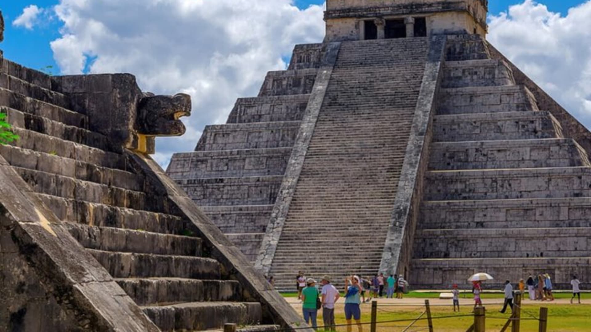 Chichen Itza Tour Plus with Cenote Swim from Tulum City