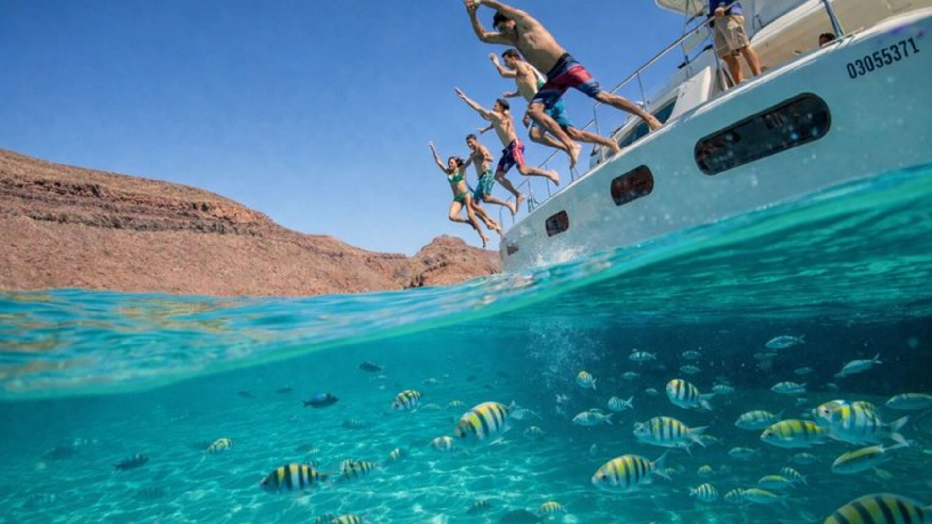 Experiencia en catamarán a La Paz y Playa Balandra desde Los Cabos