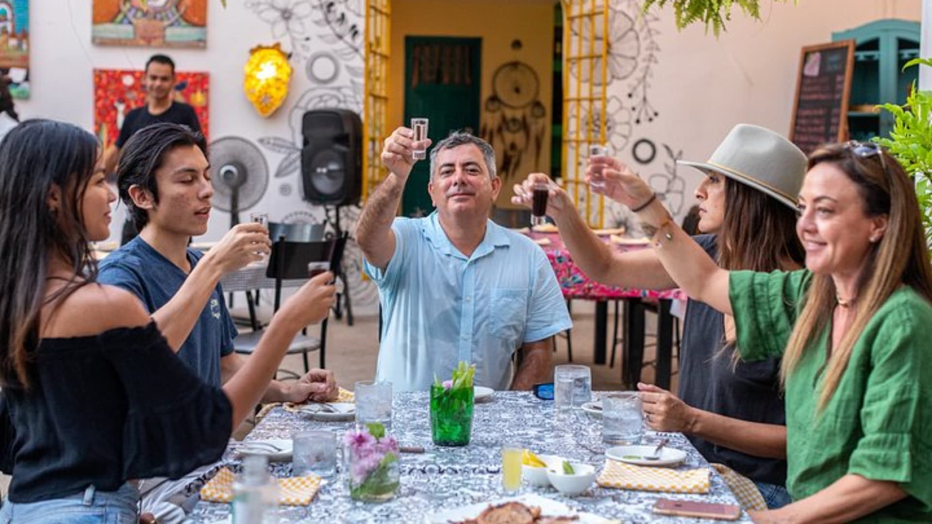 Versalles de Noche Dinner Tour with Vallarta Food Tours