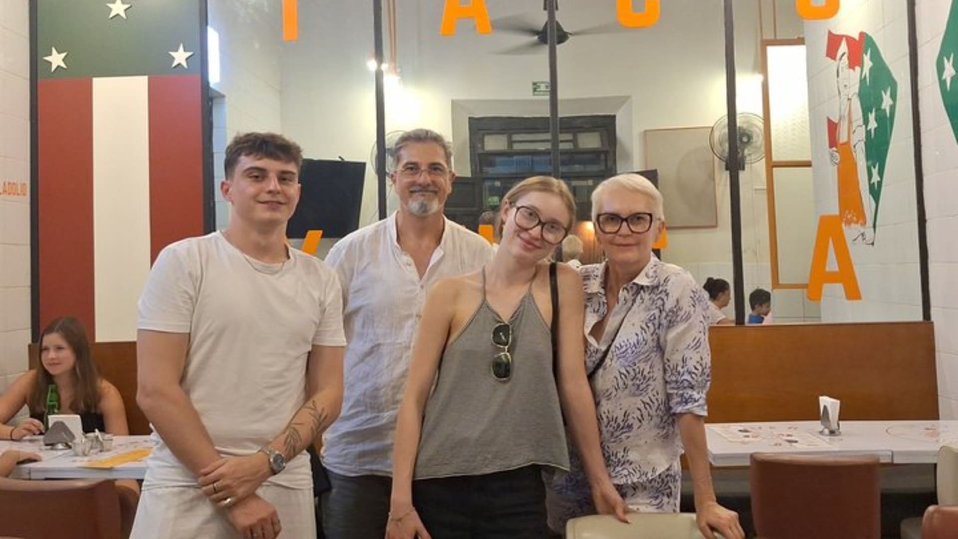 Mérida: Evening Food and History Tour with Local Guide