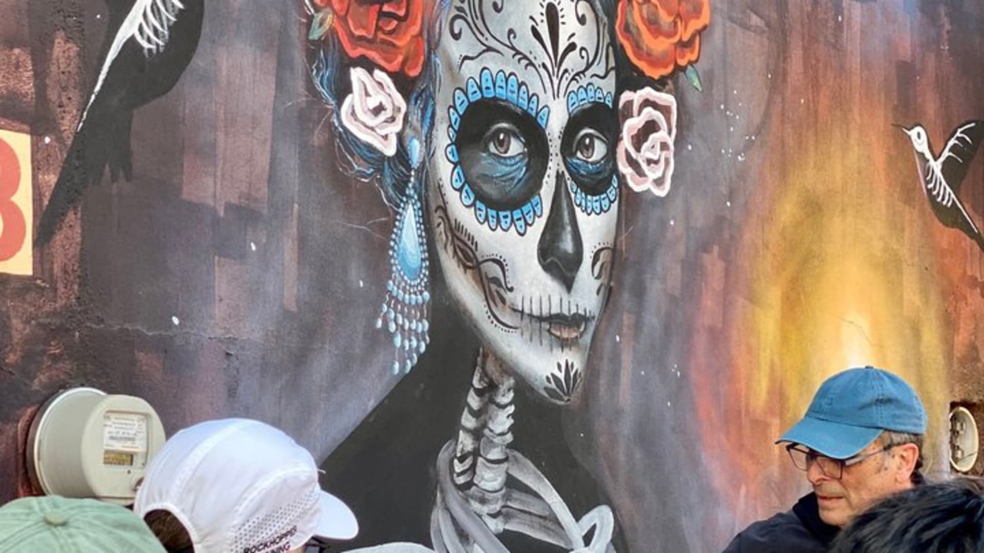 Tour de arte urbano con un artista en Oaxaca