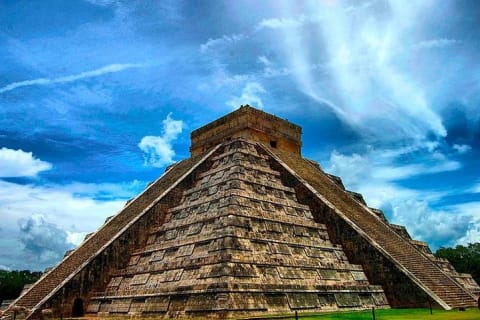 Chichen Itza, Valladolid & 2 Cenotes Luxury Tour from Tulum City — photo 1