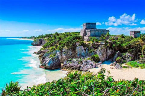 Private tour TULUM and CHICHEN ITZA with swimming in Cenote from Riviera Maya — photo 1