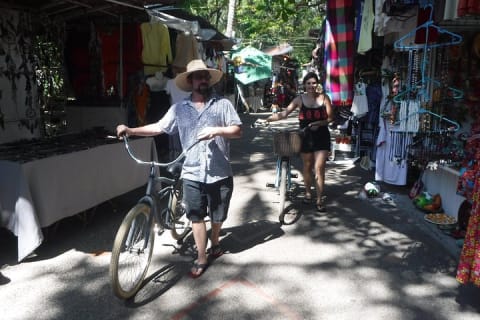 Private Tour in El Malecon Boardwalk Bike Ride — photo 4