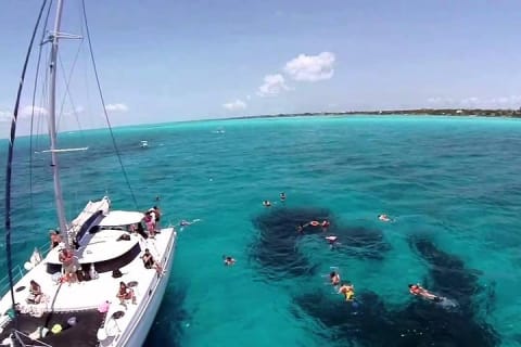 Enjoy an amazing day in Isla Mujeres with snorkeling food, drinks — photo 15