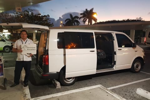 One Way Private Tulum Transfers to or from Cancun Airport — photo 1