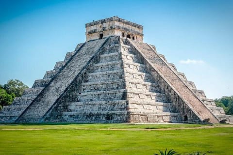 Chichen Itza Elite Private Tour from Merida — photo 3