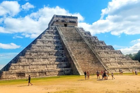 Amazing tour to Chichen Itza, 2 Sacred Cenotes and Valladolid — photo 5