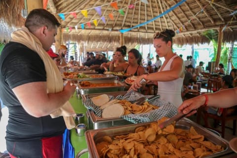 Amazing tour to the beauty Isla Mujeres with Snorkel and open bar — photo 15