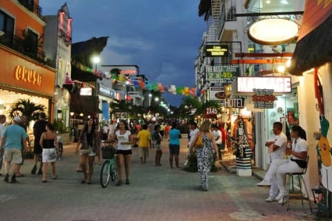 Ancient trip to Tulum, Coba, Sacred Cenote & Playa del Carmen — photo 3